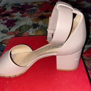 Valentino Shoes - Valentino Soul Rockstud Ankle Sandals Valentino Shoes - Valentino Soul Rockstud Ankle Sandals